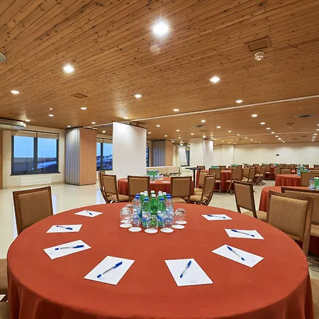 Golf Mar Отель Масейра