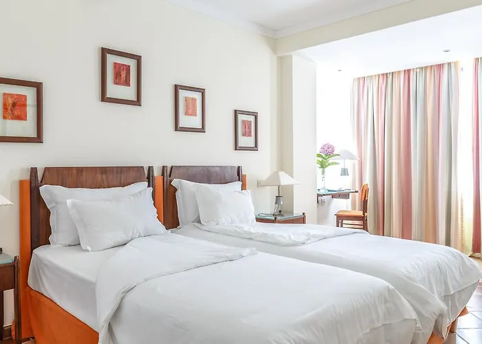 Отель Golf Mar Масейра